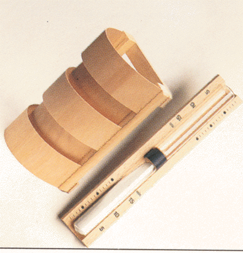 lamp.gif (138487 bytes)